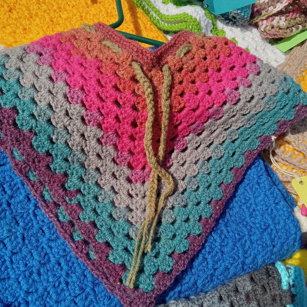 Handmade crocheted ponchos for toddlers - Picture 2 of 3